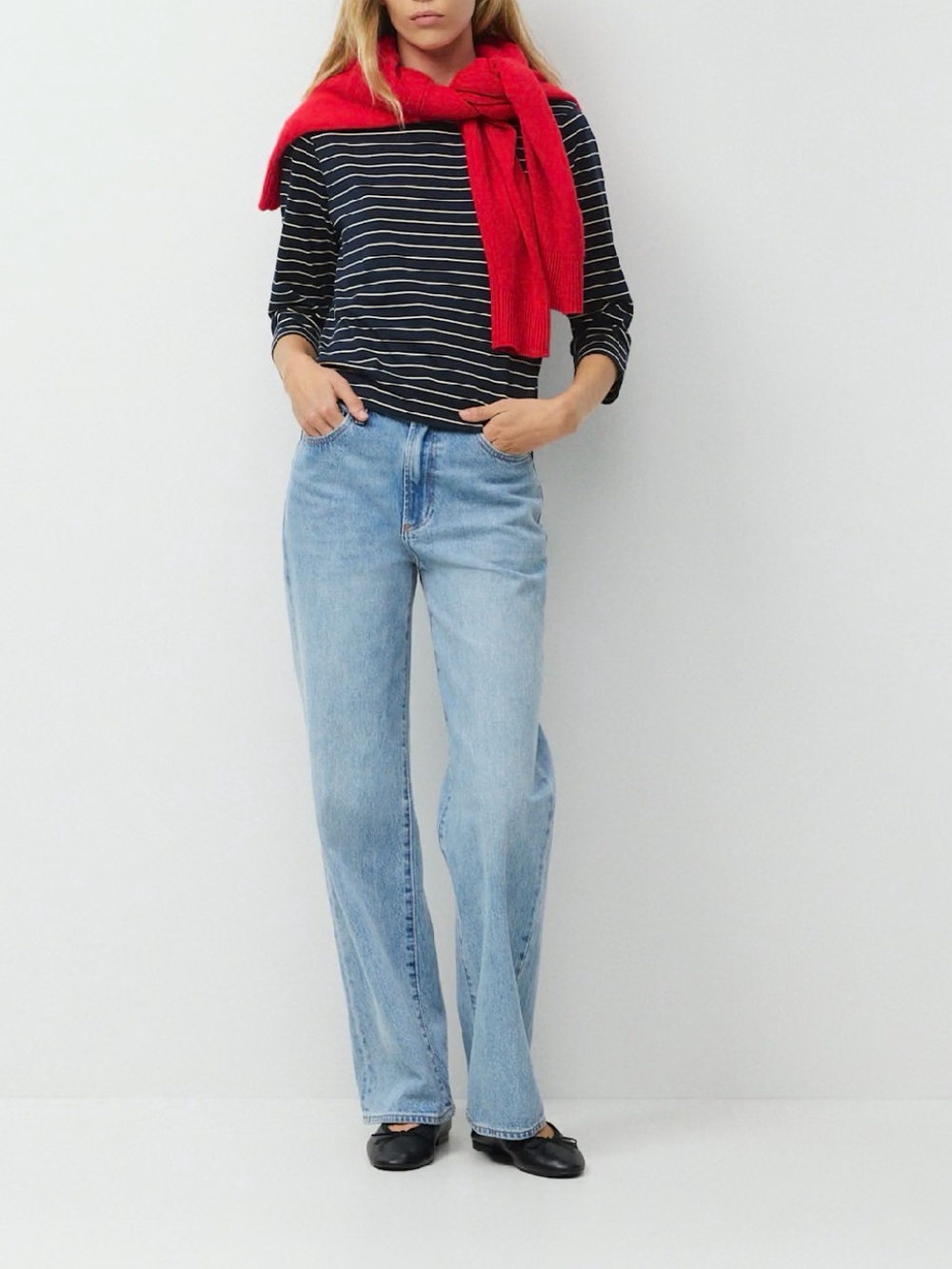 Aritzia - Denim Forum The Farrah Hi-Rise Wide Jean